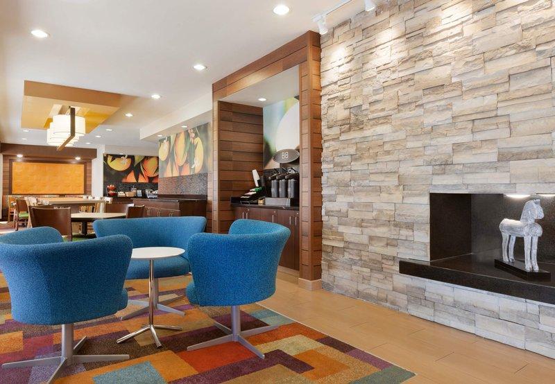 Fairfield Inn & Suites לונגוויו מראה חיצוני תמונה