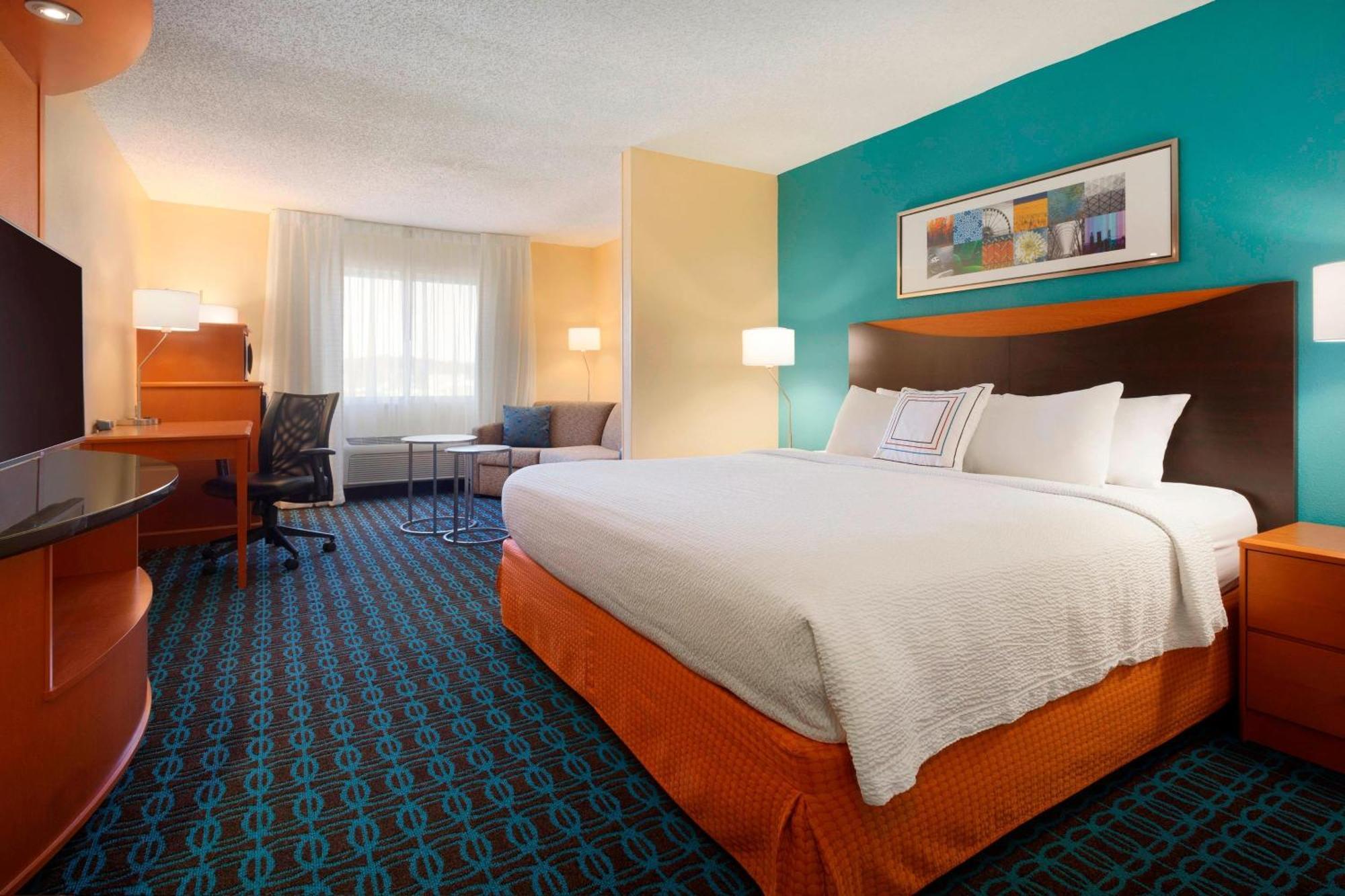 Fairfield Inn & Suites לונגוויו מראה חיצוני תמונה