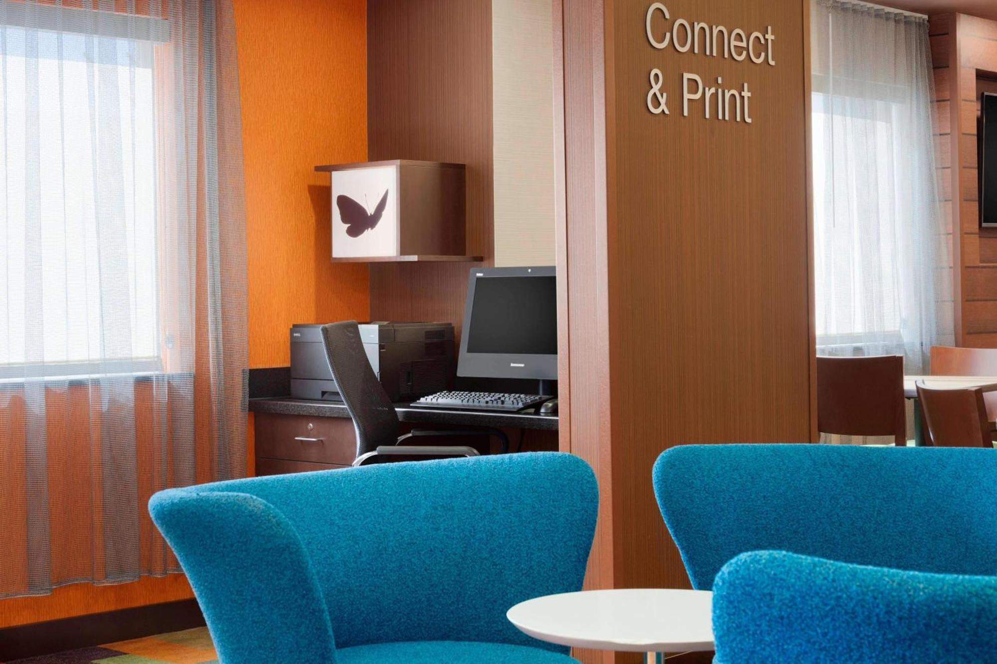 Fairfield Inn & Suites לונגוויו מראה חיצוני תמונה