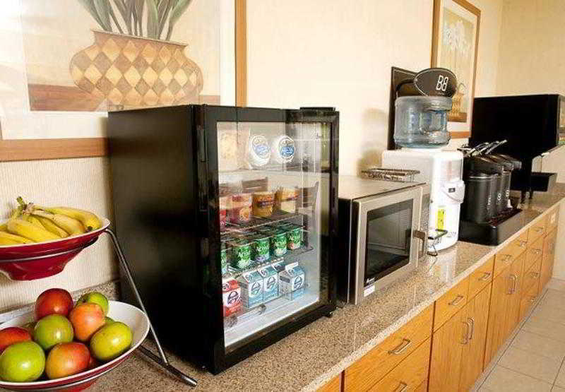 Fairfield Inn & Suites לונגוויו מראה חיצוני תמונה